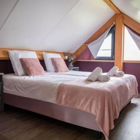 Casa vacanze Modern Garden View In *