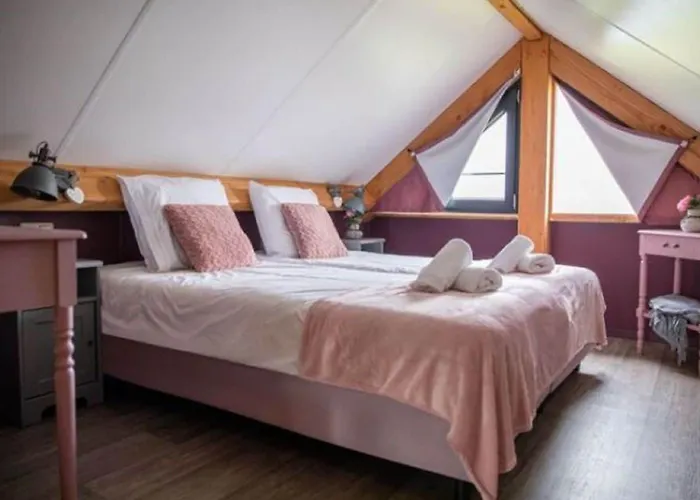 Ferienhaus Modern Garden View In *