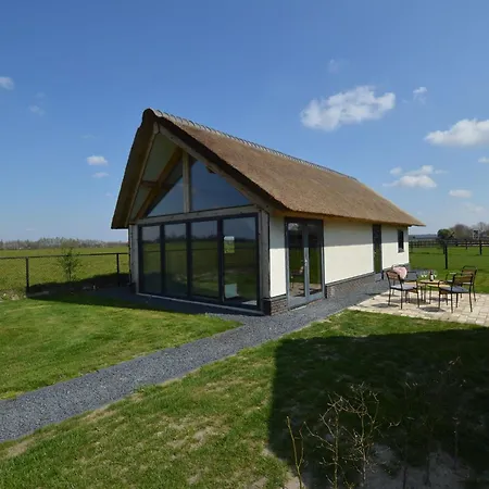 Modern Garden View In بيت للعطل Alphen (North Brabant)